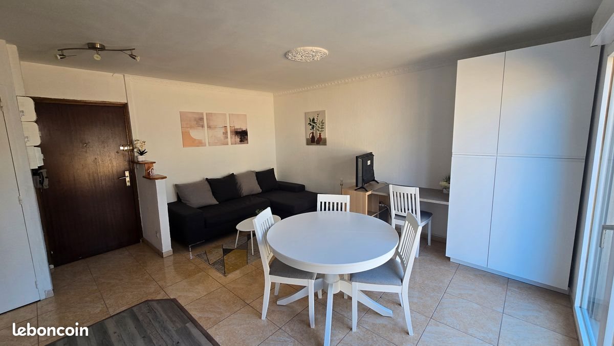 Appartement à louer, 33m², Corbeil-Essonnes