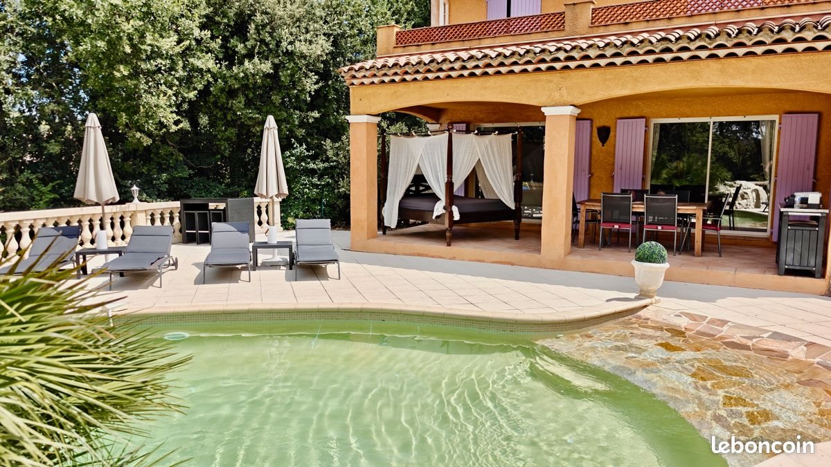 Maison à louer, 120m², Lorgues