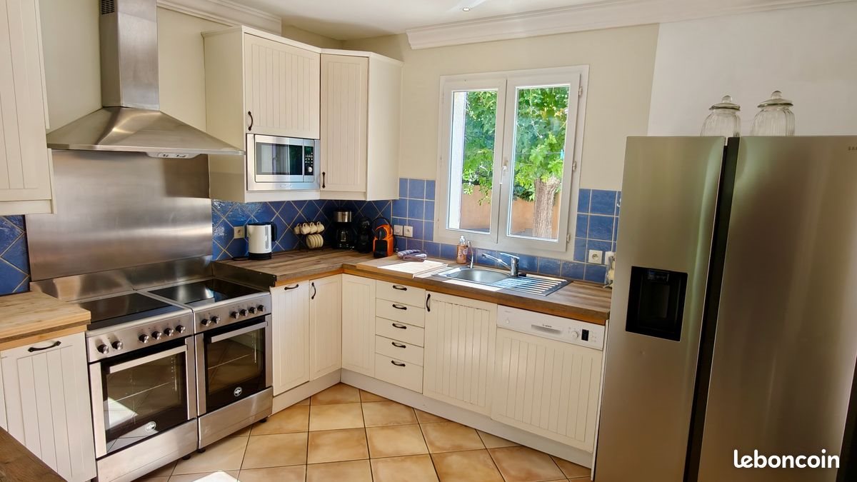 Maison à louer, 120m², Lorgues