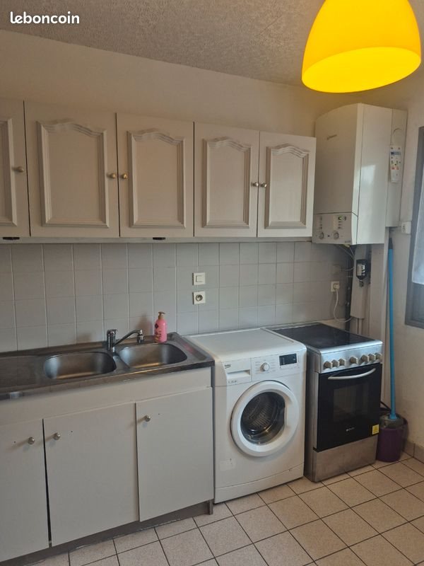 Appartement à louer, 46m², Saint-Etienne