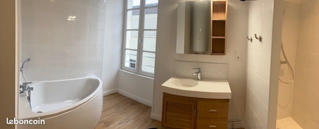 Appartement à louer, 105m², Cognac