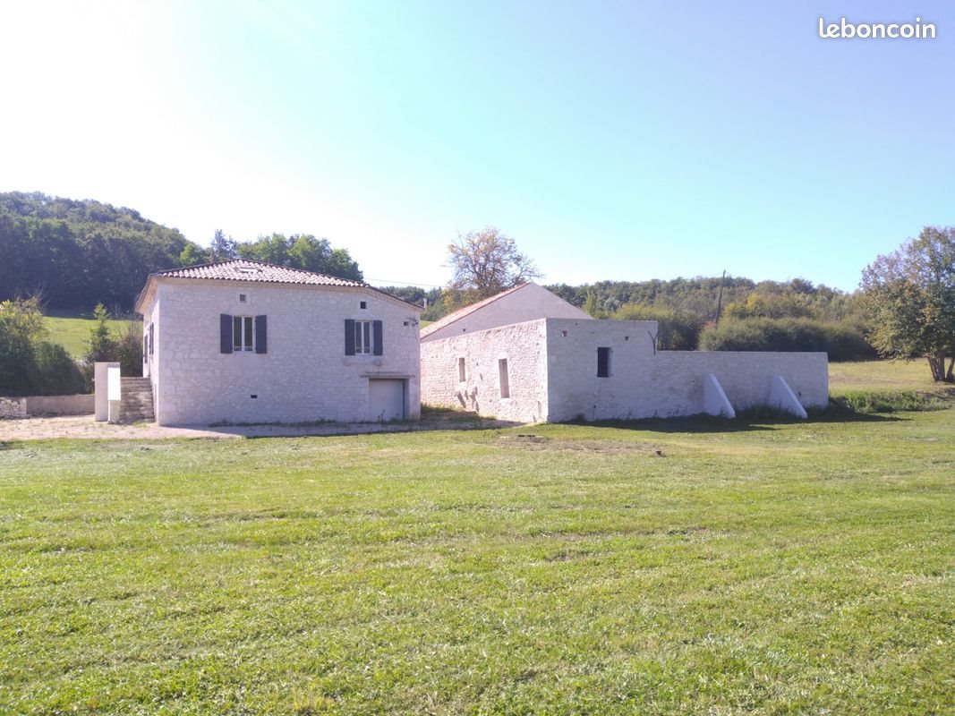 Maison à louer, 150m², Montaigu-de-Quercy