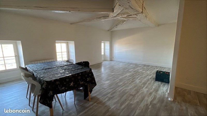 Appartement à louer, 93m², Saint-Savinien