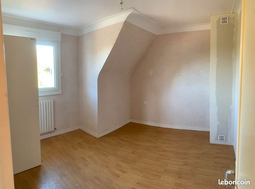 Maison à louer, 140m², Saint-Thonan