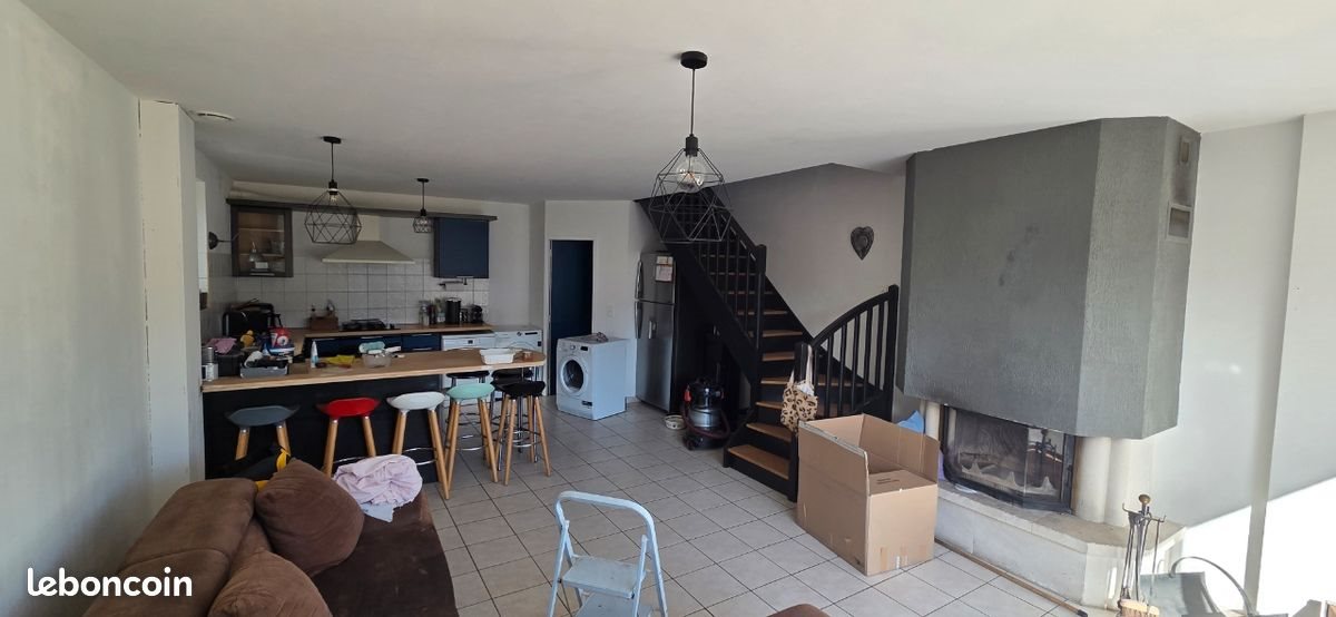 Maison à louer, 120m², Mende