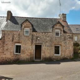 Maison à louer, 64m², Langoëlan