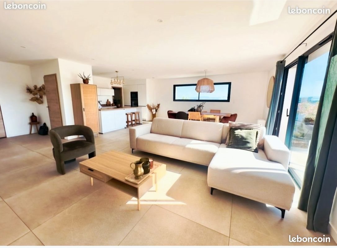 Maison à vendre, 125m², Le Cendre