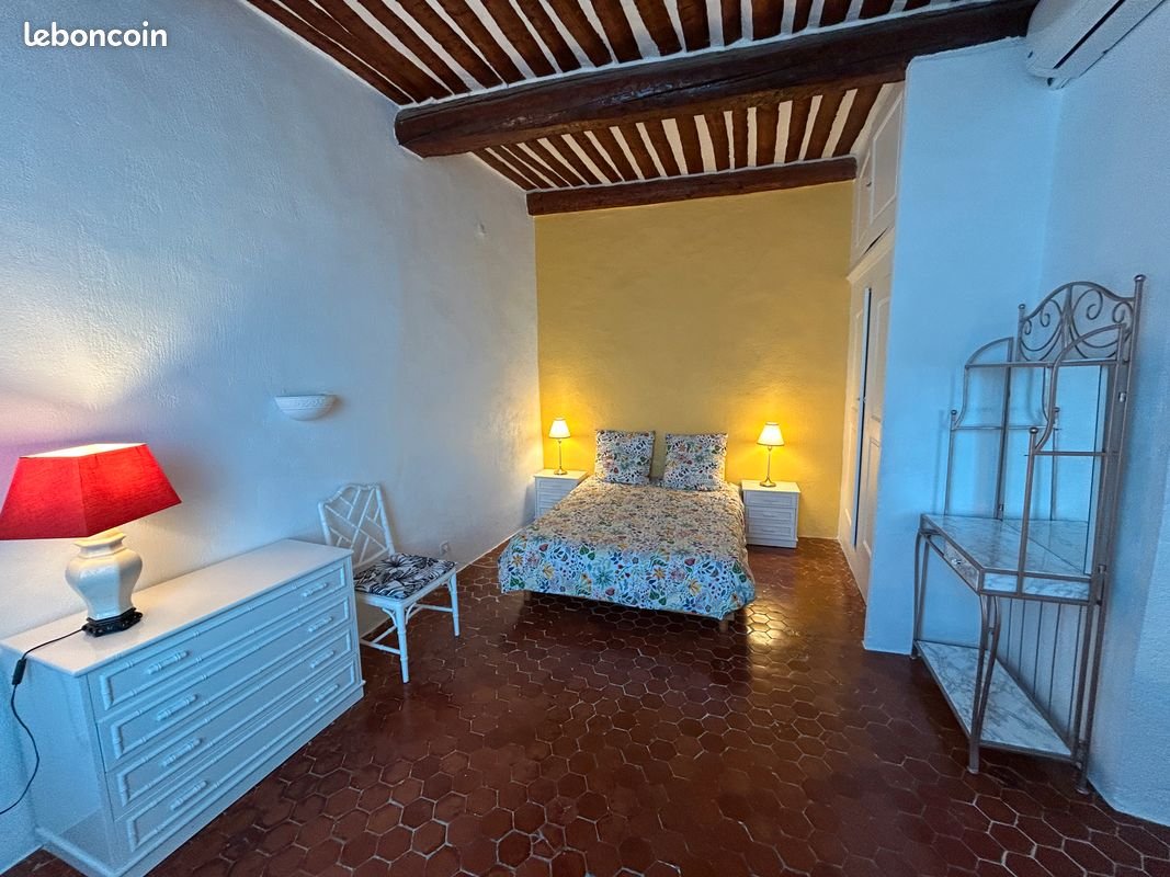 Appartement à louer, 63m², Antibes
