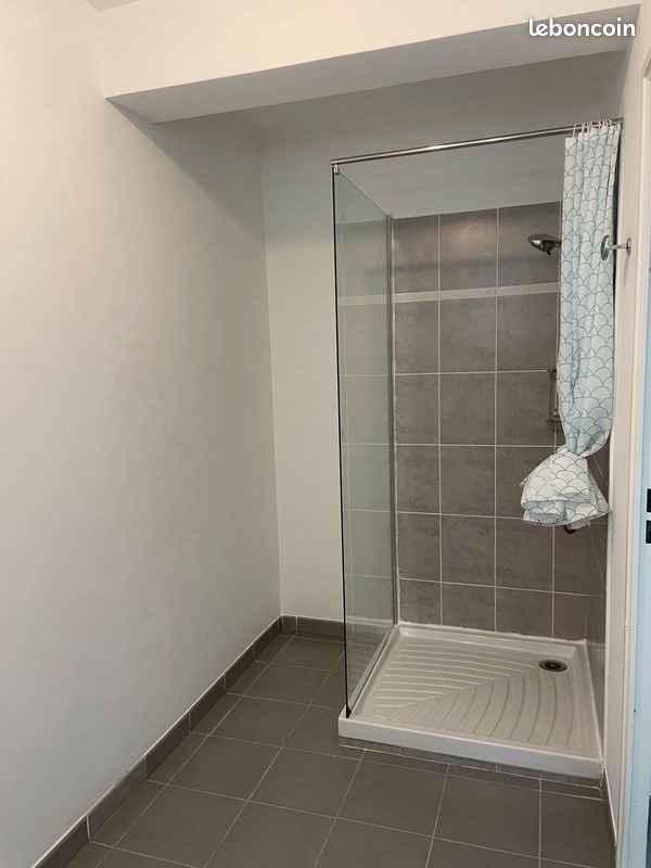 Appartement à louer, 31m², Peypin