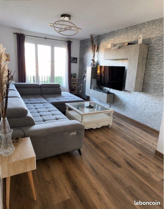 Appartement à vendre, 75m², Décines-Charpieu