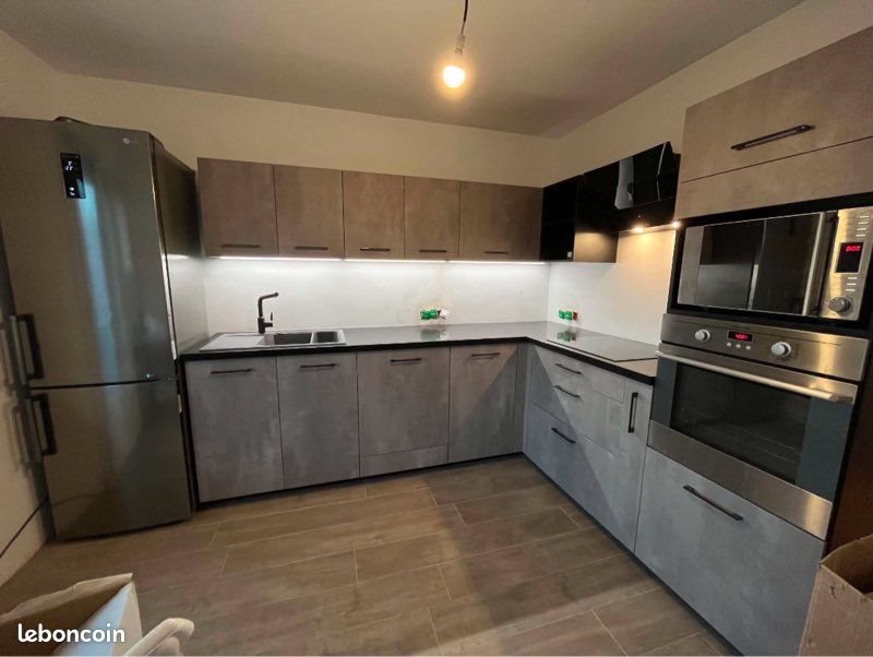 Appartement à vendre, 75m², Décines-Charpieu