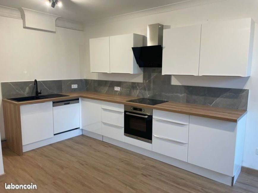 Appartement à louer, 72m², Beaurepaire