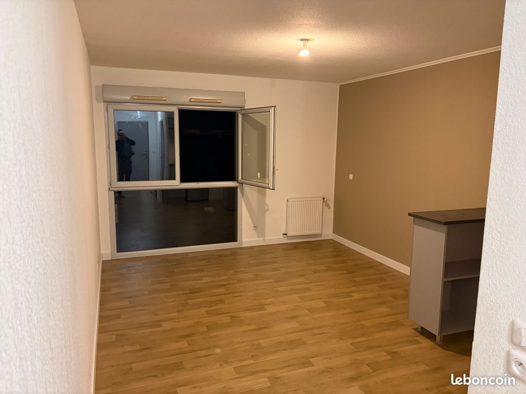 Appartement à louer, 26m², Lormont