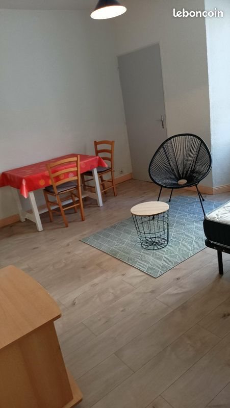 Appartement à louer, 24m², Bressuire