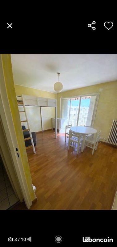 Appartement à louer, 28m², Hyères