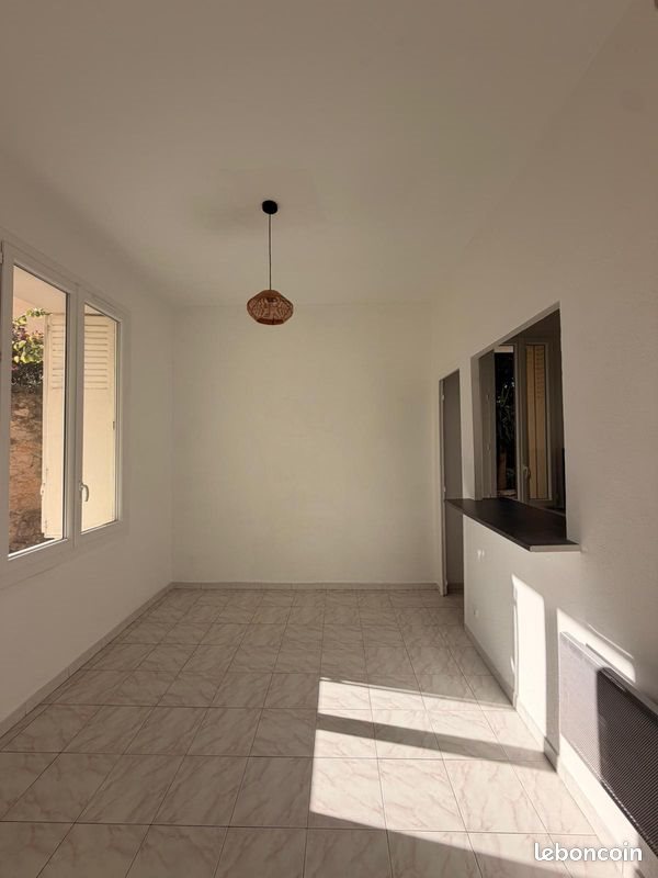 Appartement à louer, 35m², Toulon