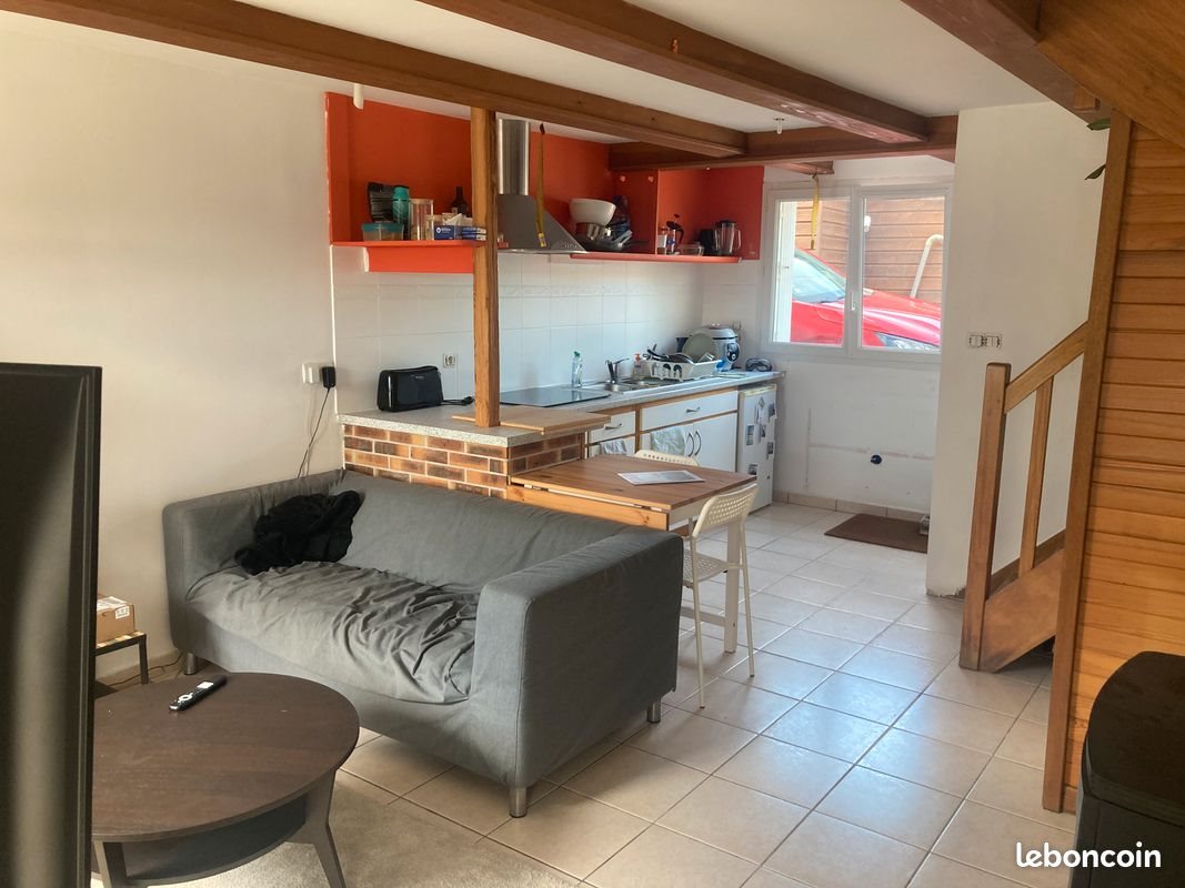 Maison à louer, 50m², Plouzévédé