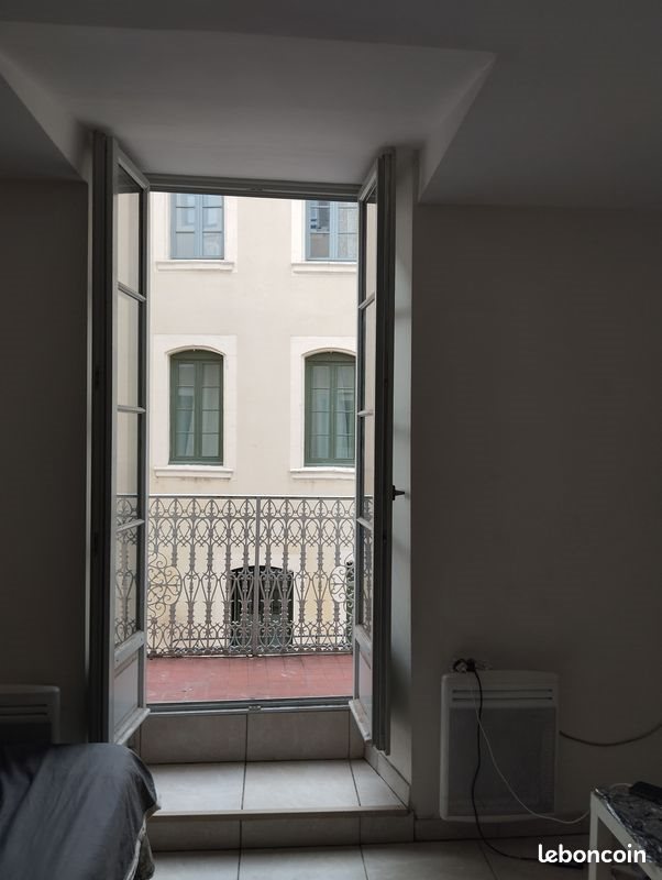 Appartement à louer, 26m², Nîmes