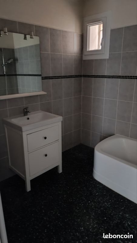 Appartement à louer, 64m², Châteaurenard