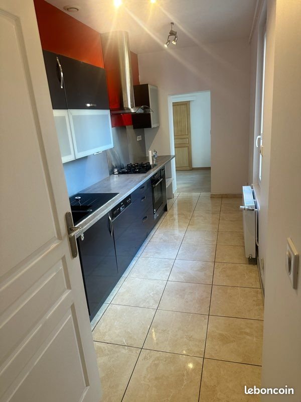 Appartement à louer, 87m², Saint-Étienne