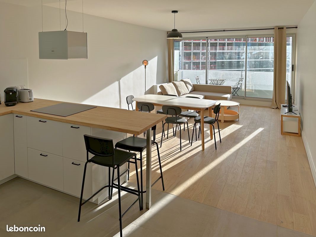 Appartement à louer, 87m², Courbevoie