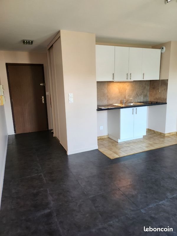 Appartement à louer, 25m², Boissy-sous-Saint-Yon