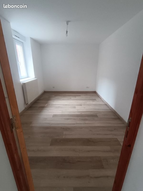 Appartement à louer, 42m², Vervins