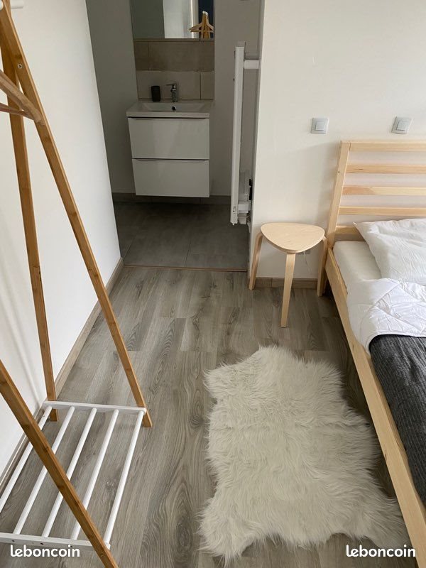 Appartement à louer, 42m², Saint-Domineuc