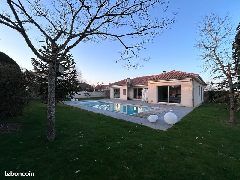 Maison à vendre, 152m², Bellefond