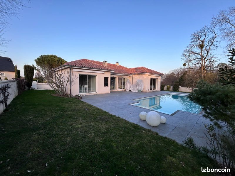 Maison à vendre, 152m², Bellefond