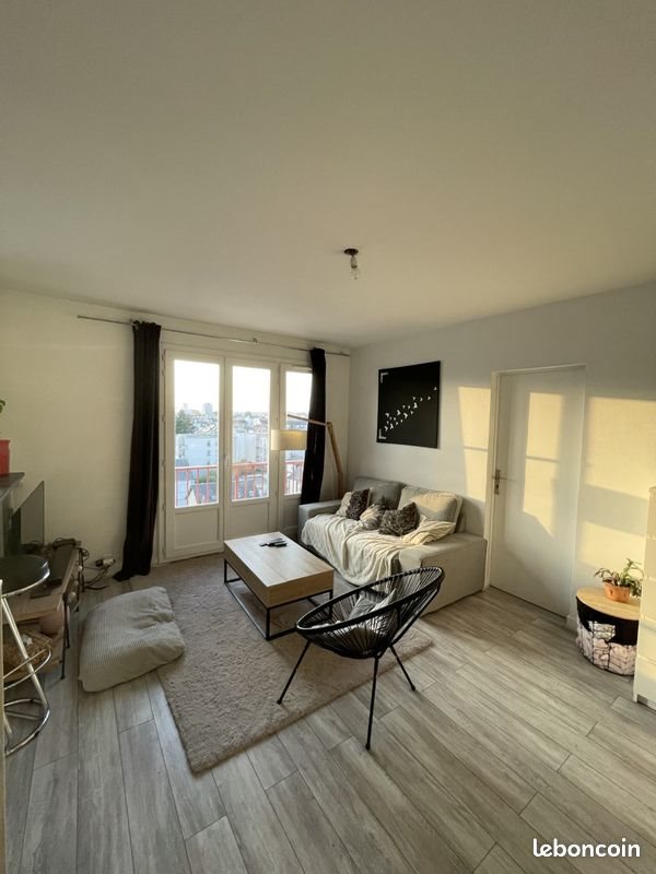 Appartement à louer, 42m², Tours