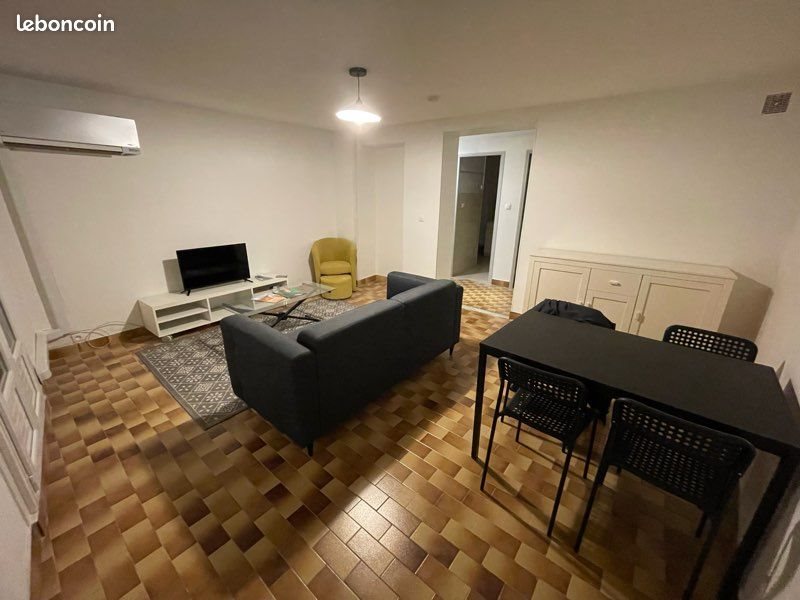 Appartement à louer, 65m², Béziers