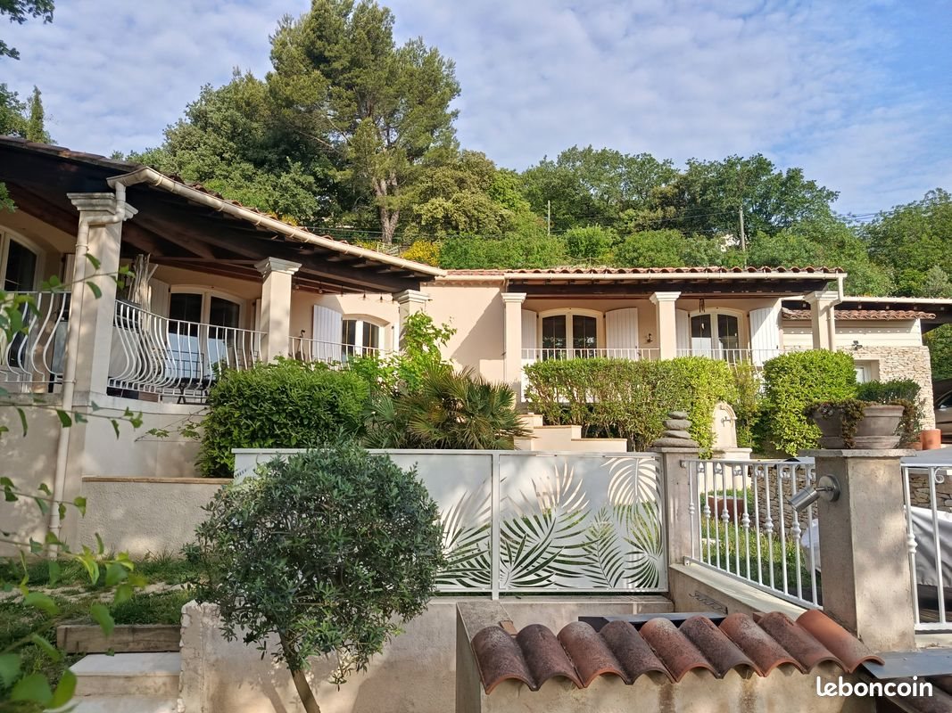 Maison à vendre, 147m², Rochefort-du-Gard