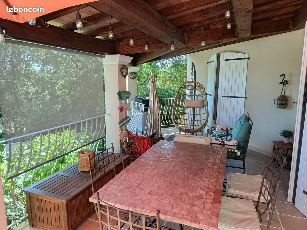 Maison à vendre, 147m², Rochefort-du-Gard