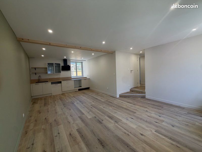 Appartement à louer, 55m², Saint-Sauveur-le-Vicomte
