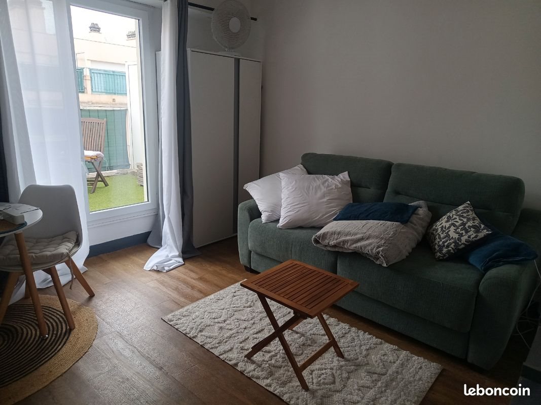 Appartement à louer, 19m², Pau