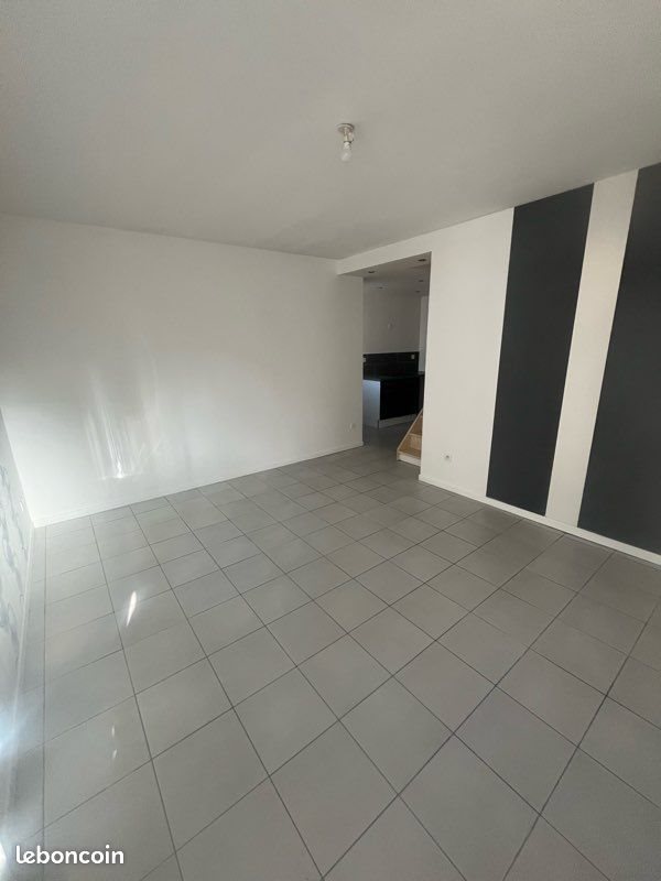 Appartement à louer, 40m², Reims