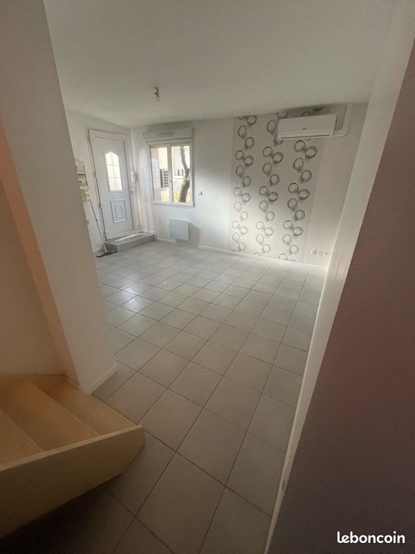 Appartement à louer, 40m², Reims