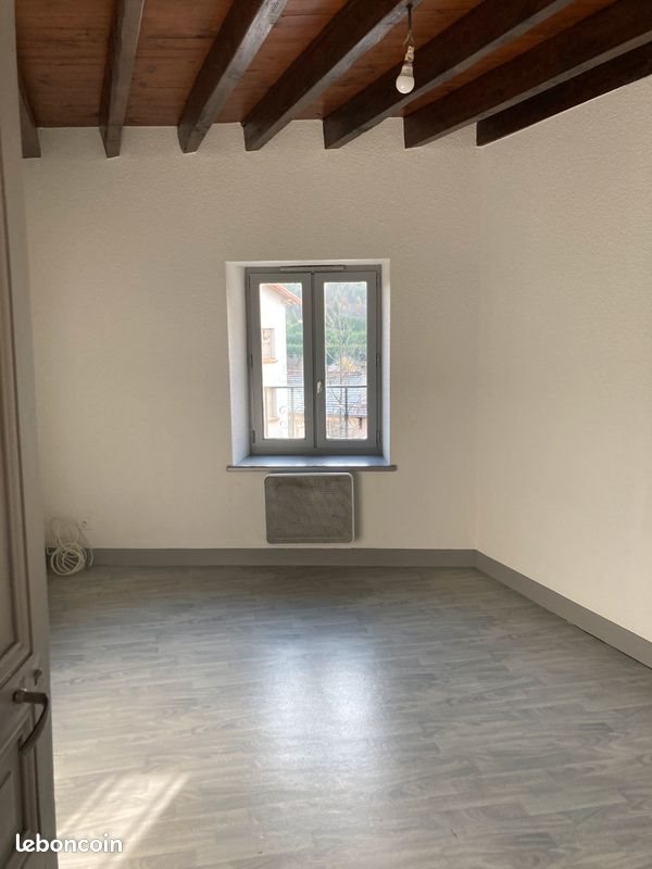 Maison à louer, 68m², Luriecq