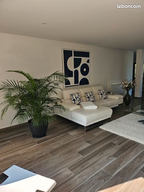 Maison à vendre, 120m², Ville-Saint-Jacques