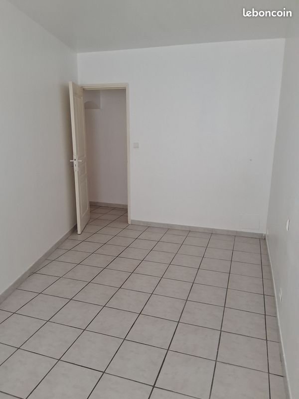 Appartement à louer, 45m², Clermont-l'Hérault