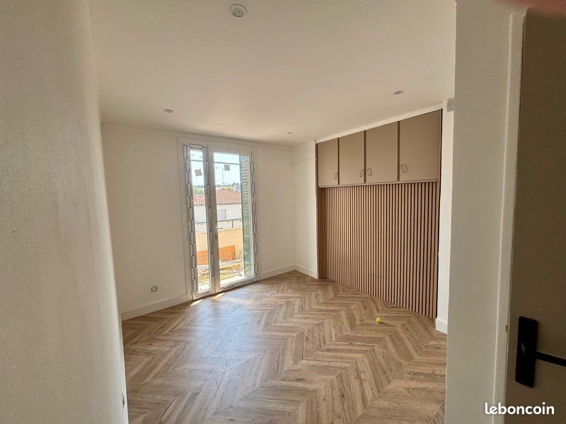 Appartement à louer, 89m², Alès