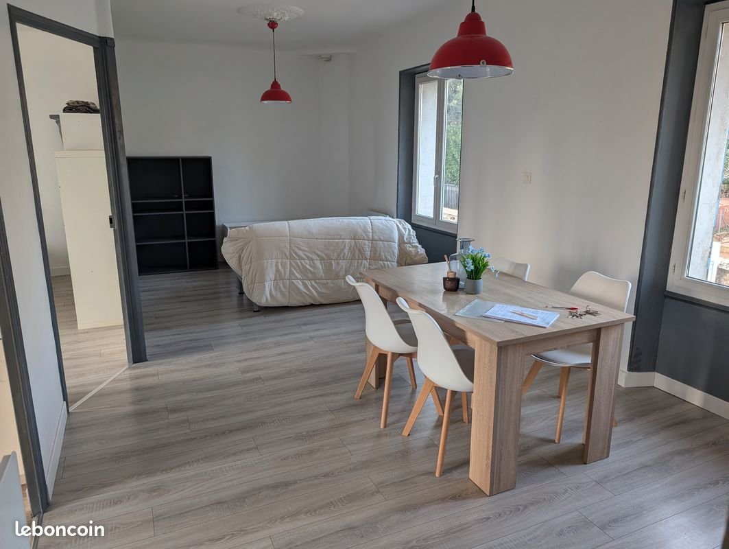 Appartement à louer, 47m², Toulon