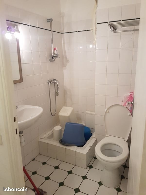 Appartement à louer, 17m², Marseille 8ème