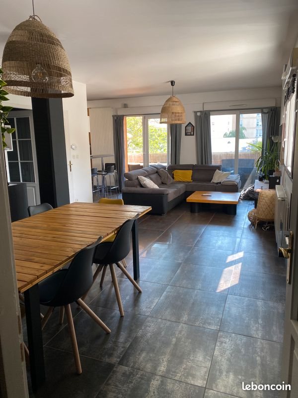 Appartement à louer, 80m², Saint-Etienne
