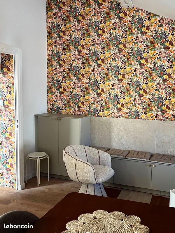 Maison à louer, 90m², Éguilles