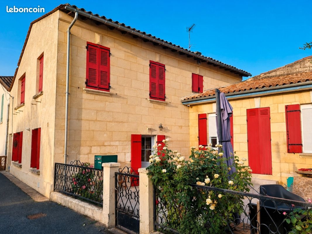 Maison à vendre, 180m², Arveyres