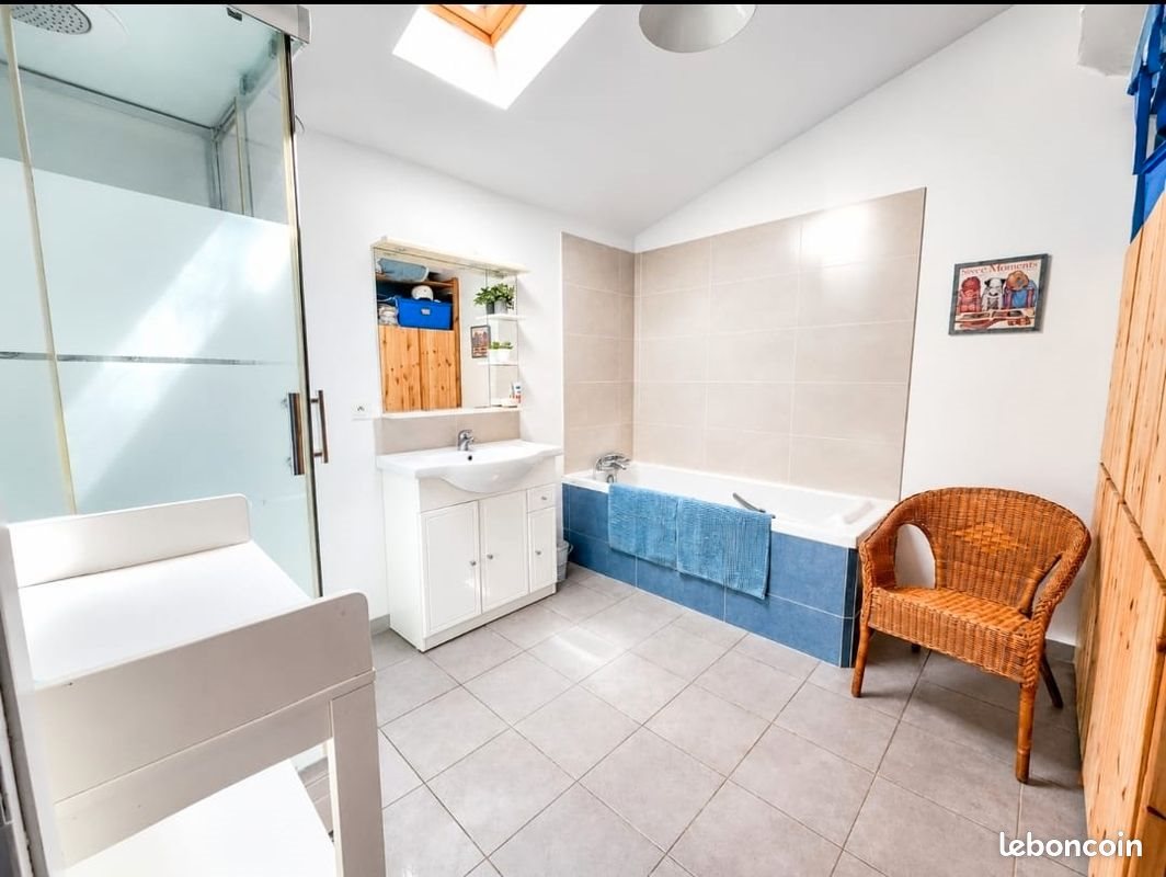 Maison à vendre, 180m², Arveyres
