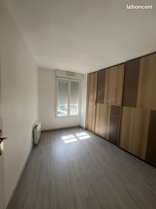 Appartement à louer, 57m², Cergy