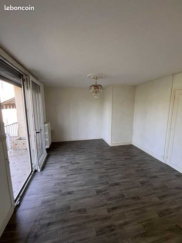 Appartement à vendre, 46m², Charleville-Mézières